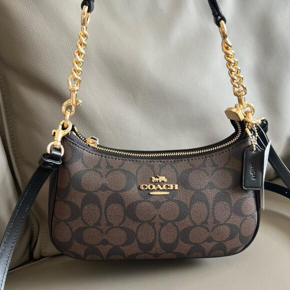 NWT Coach Outlet Teri Hobo Bag In Signature Canvas - Picture 1 of 9
